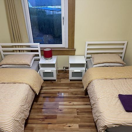 Lovely Countryside Getaway Рослин Экстерьер фото
